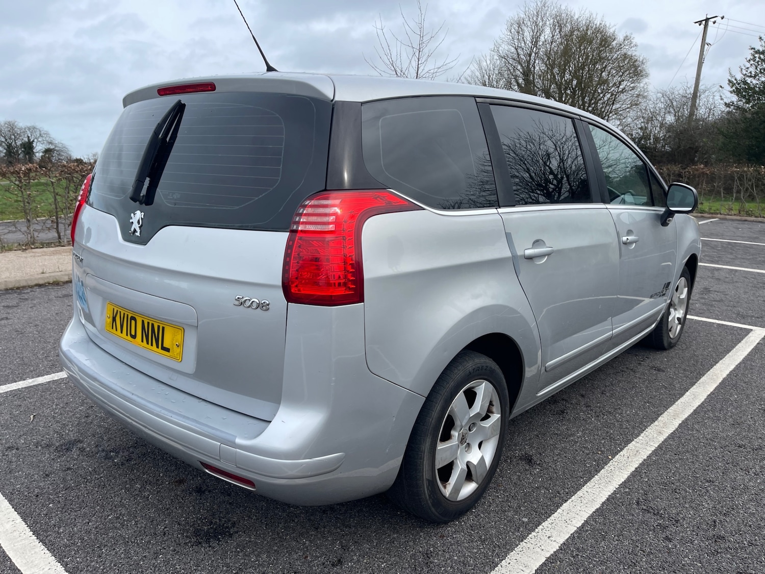 Used Peugeot 5008 2010 for sale - 77964987: Photo 7