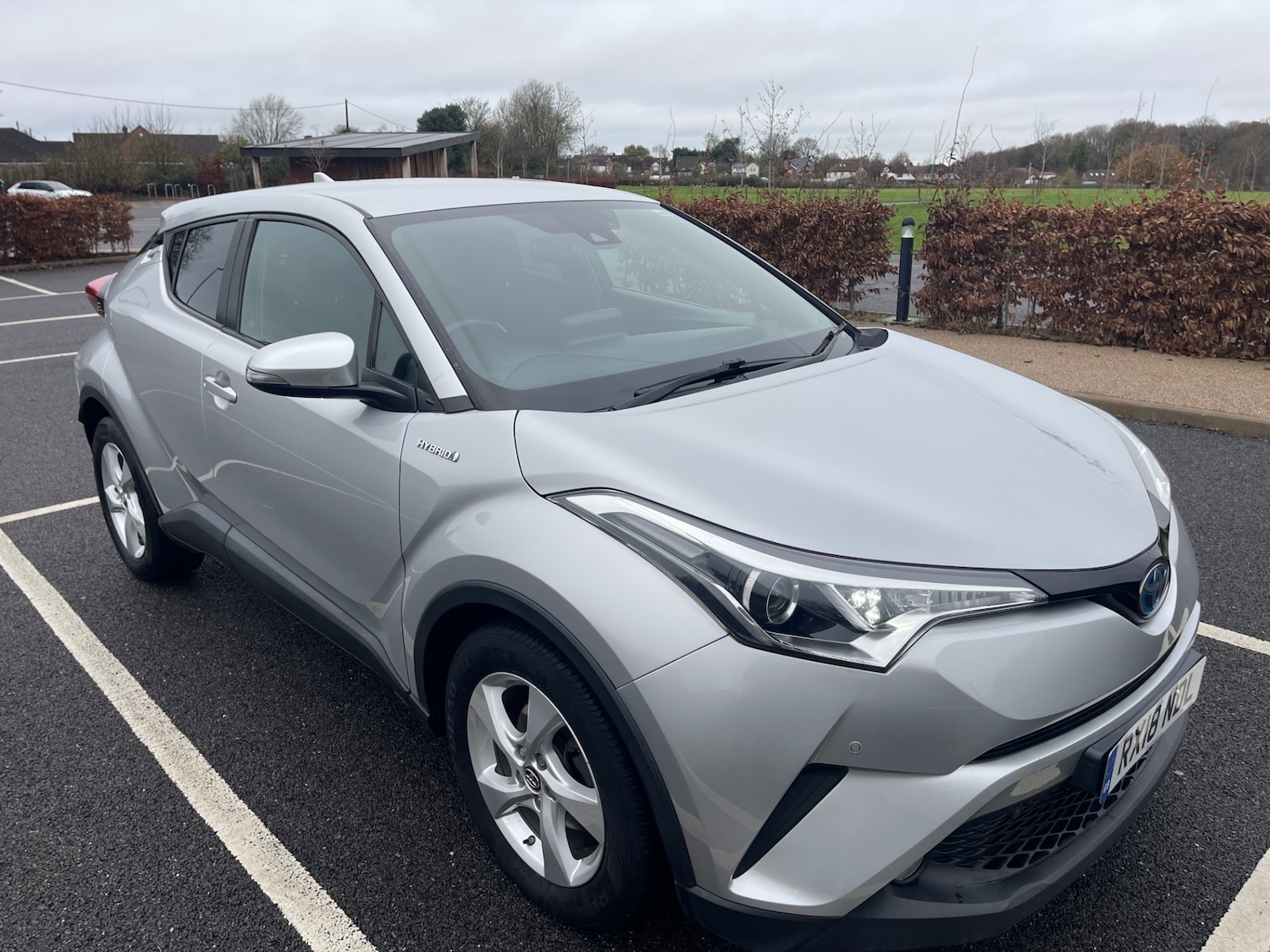 Used Toyota C-HR 2018 for sale - 76734846: Photo 9