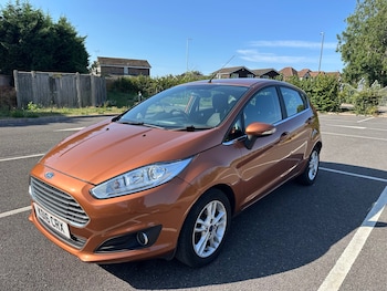 Used Ford Fiesta 2016 for sale - 75705876: Photo
