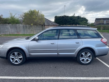 Used Subaru Outback 2009 for sale - 78226235: Photo