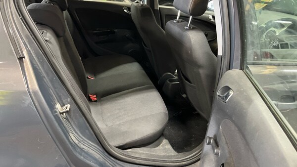 Used Vauxhall Corsa 2013 for sale - 78212227: Photo 8