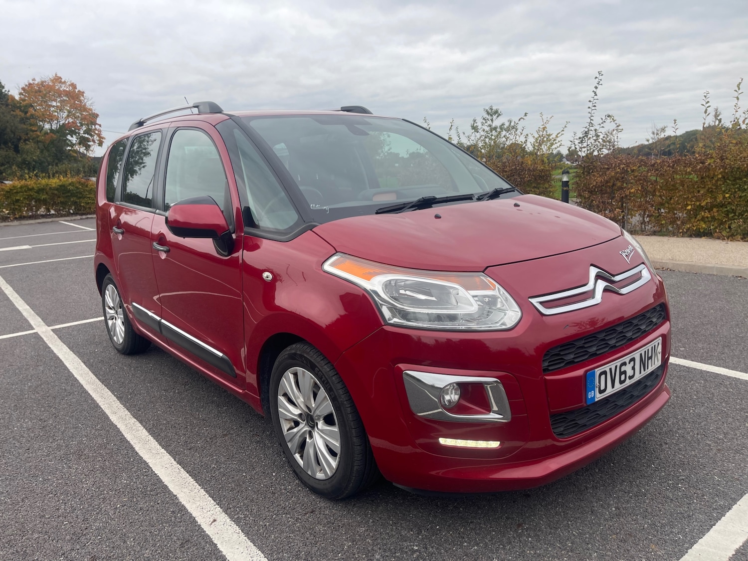 Used Citroen C3 Picasso 2013 for sale - 76302616: Photo 1