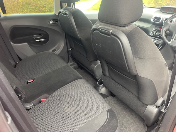 Used Citroen C3 Picasso 2013 for sale - 76302616: Photo 14