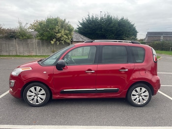Used Citroen C3 Picasso 2013 for sale - 76302616: Photo