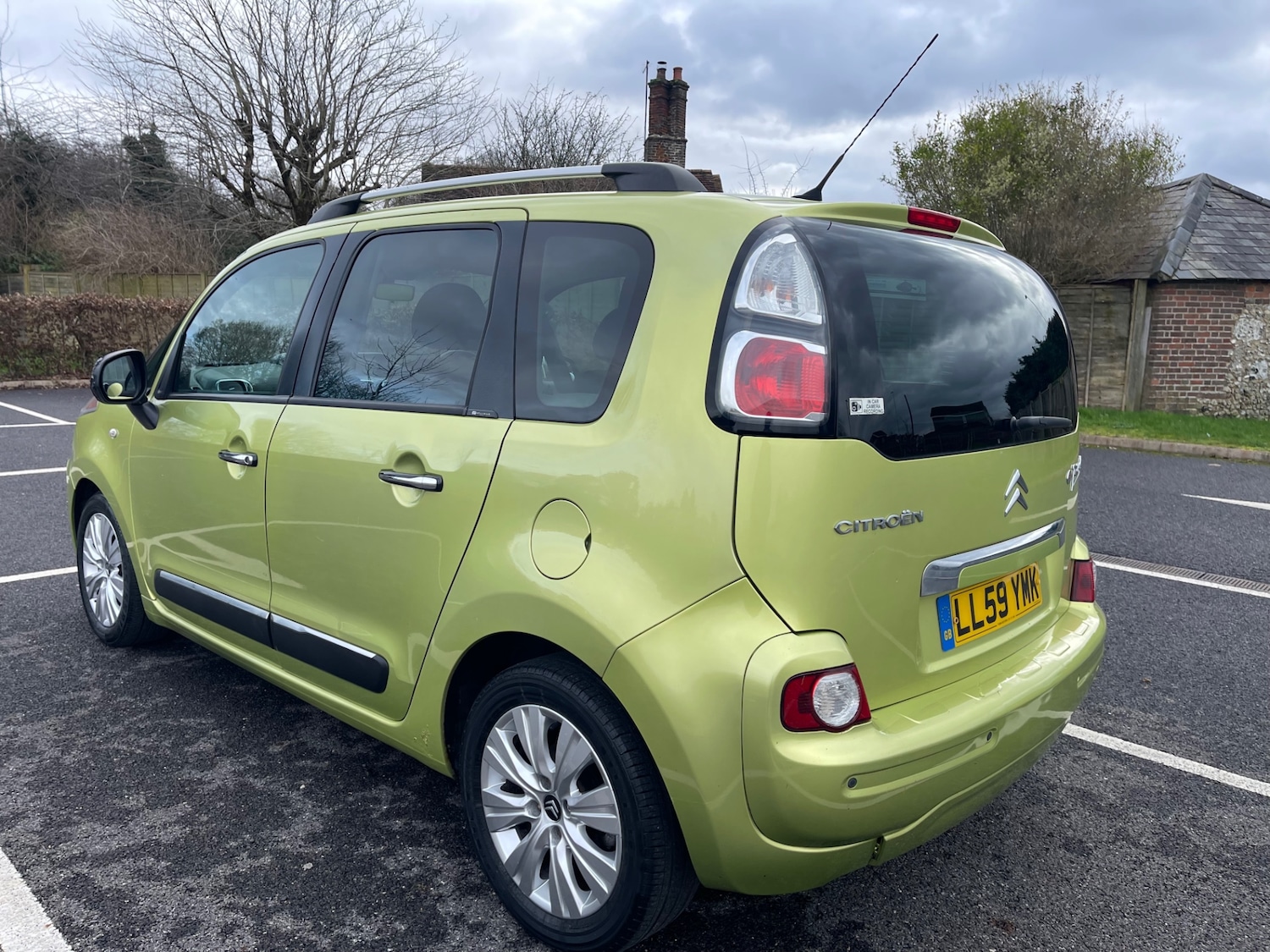 Used Citroen C3 Picasso 2009 for sale - 77604483: Photo 5