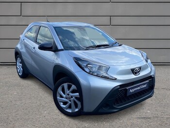 Toyota - Aygo X