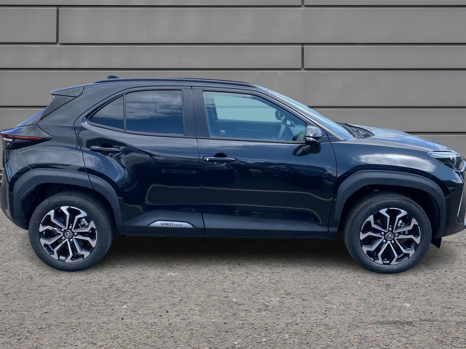 Used Toyota Yaris Cross 2025 for sale - 76716837: Photo 16