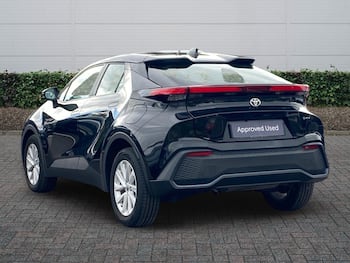 Used Toyota C-HR 2026 for sale - 79782036: Photo