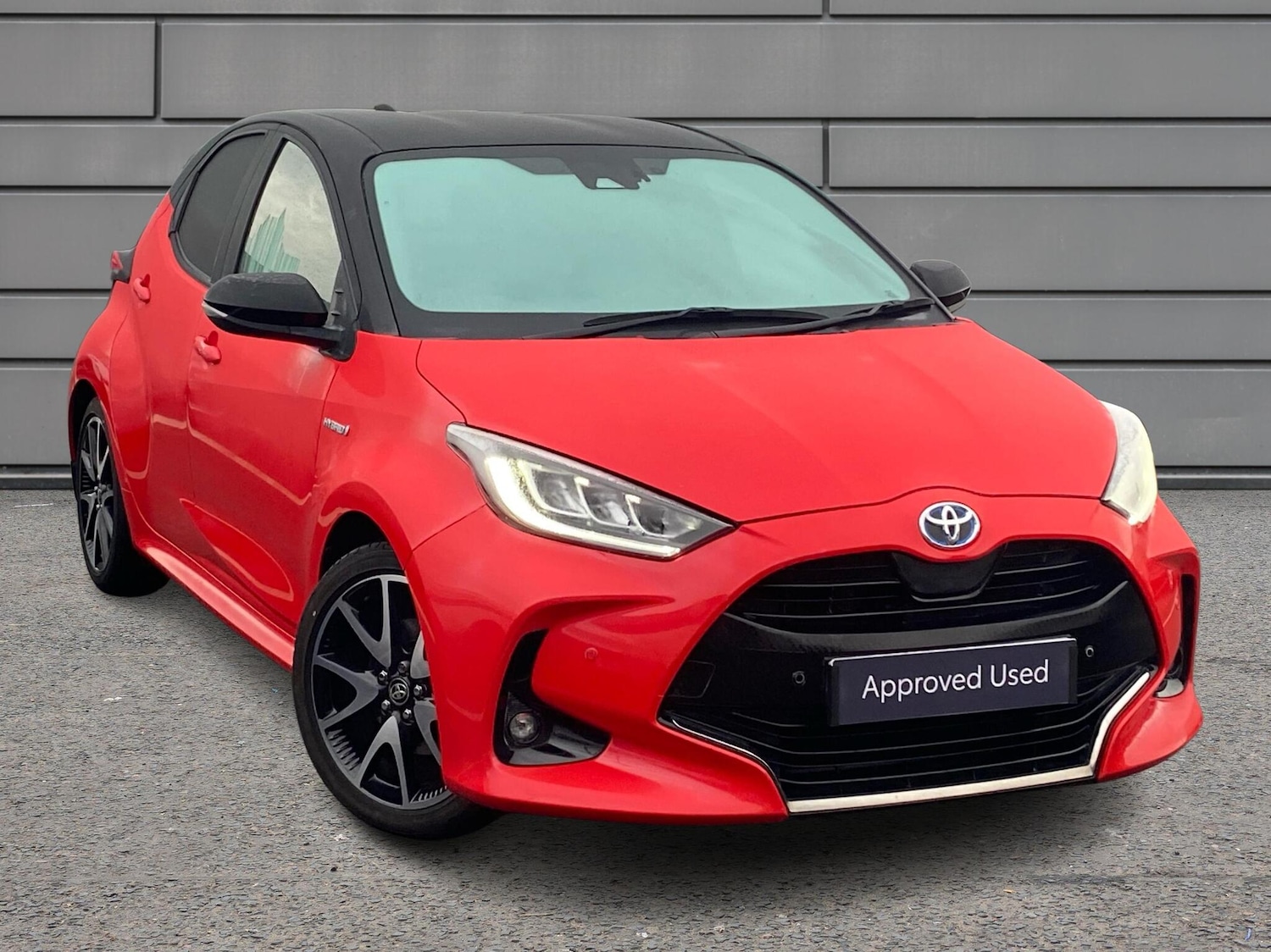 Used Toyota Yaris 2020 for sale - 76730608: Photo 1