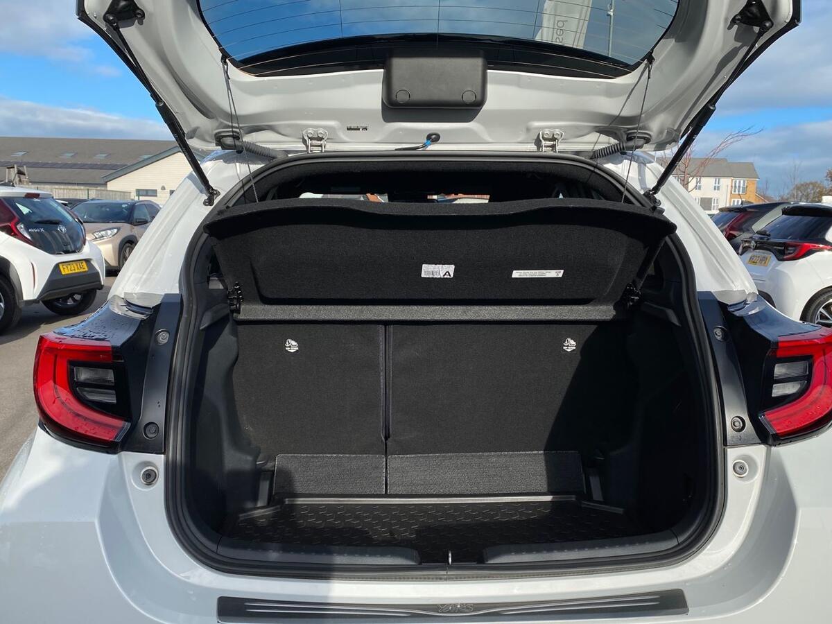 Used Toyota Yaris 2023 for sale - 76730793: Photo 10