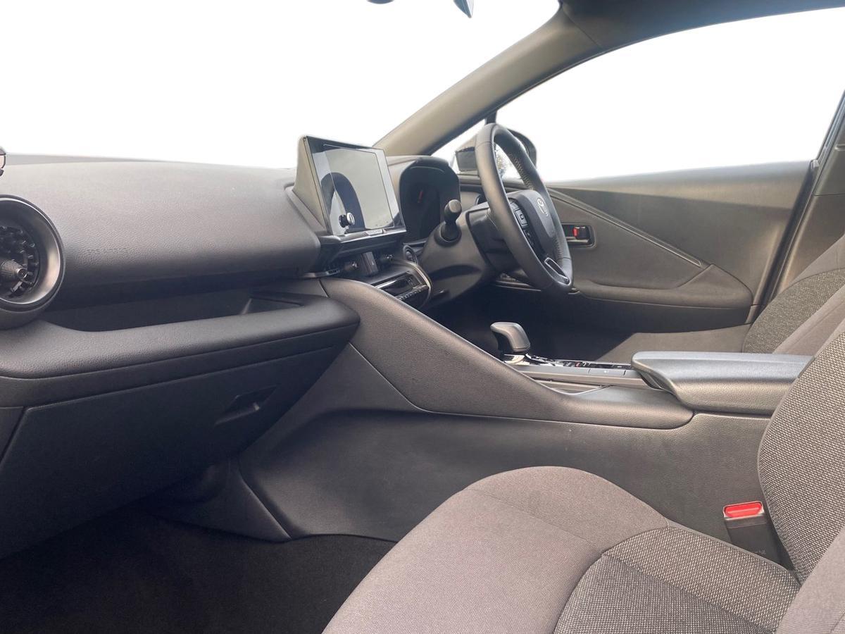 Used Toyota C-HR 2024 for sale - 77177266: Photo 7