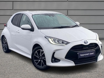 2022 (72) - 1.5 Hybrid Design 5dr CVT