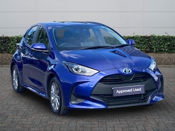 Used Toyota Yaris 2023 for sale - 78449765: Photo