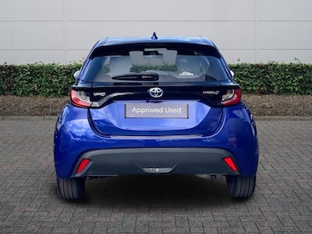 Used Toyota Yaris 2023 for sale - 78449765: Photo