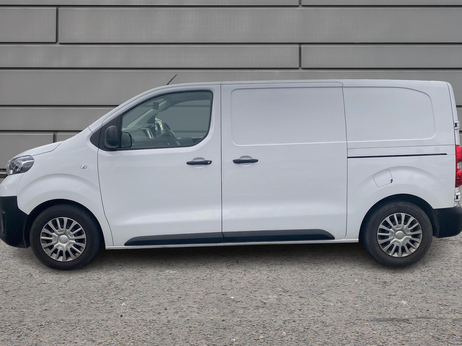 Used Toyota ProAce 2024 for sale - 77176855: Photo 17