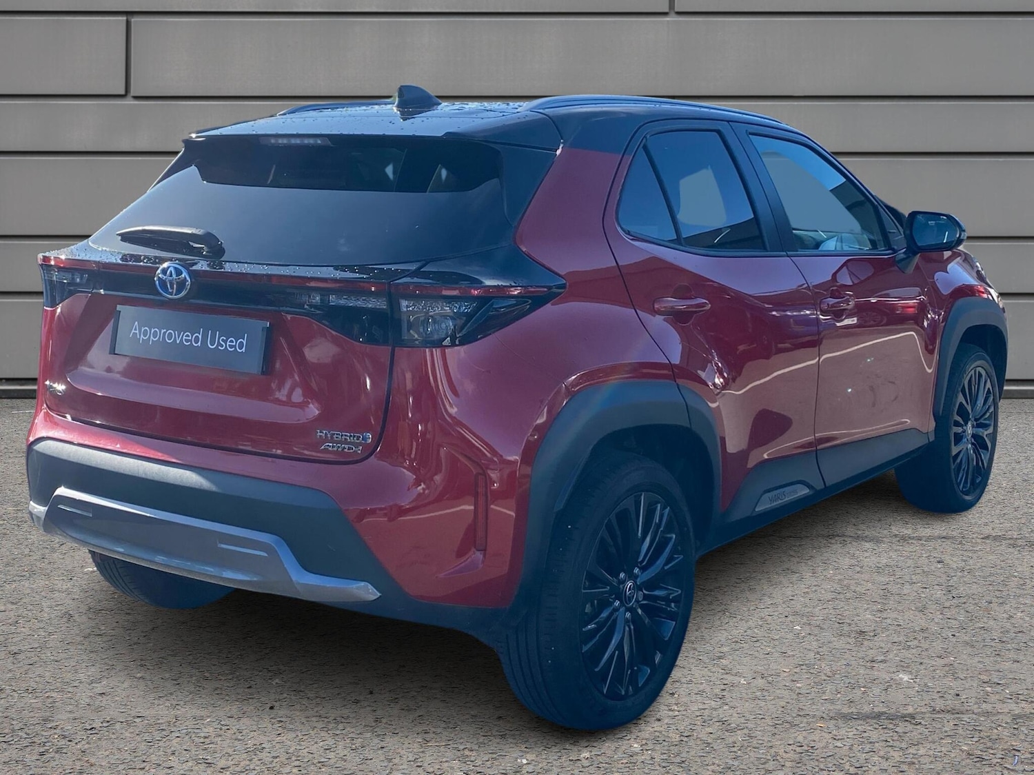 Used Toyota Yaris Cross 2022 for sale - 76730661: Photo 2