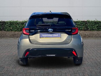 Used Toyota Yaris 2022 for sale - 77539473: Photo