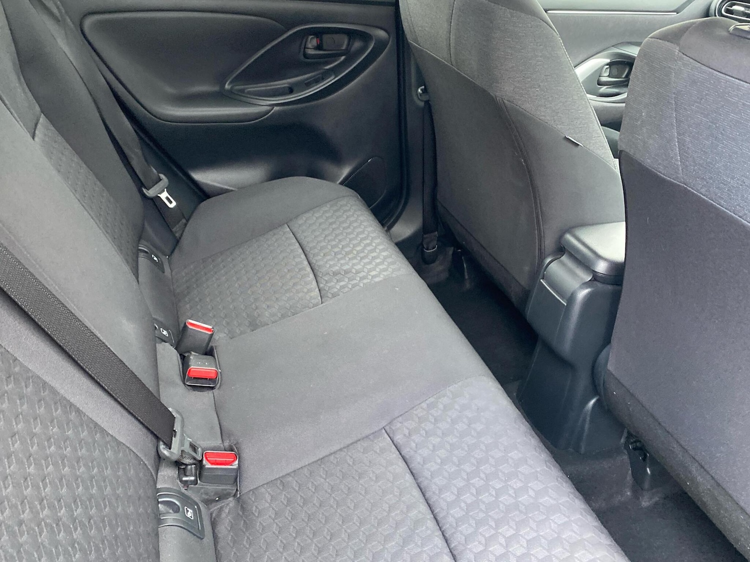 Used Toyota Yaris 2023 for sale - 76730702: Photo 13