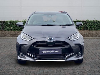 Used Toyota Yaris 2023 for sale - 77755143: Photo
