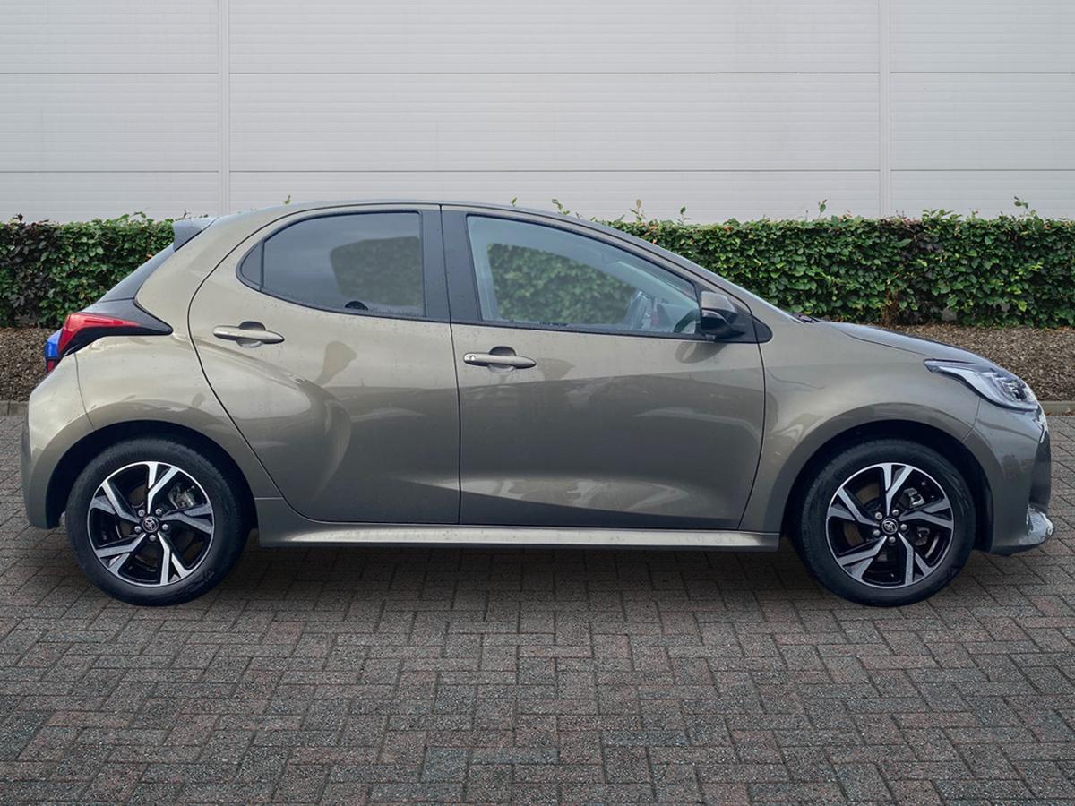 Used Toyota Yaris 2024 for sale - 77710767: Photo 5