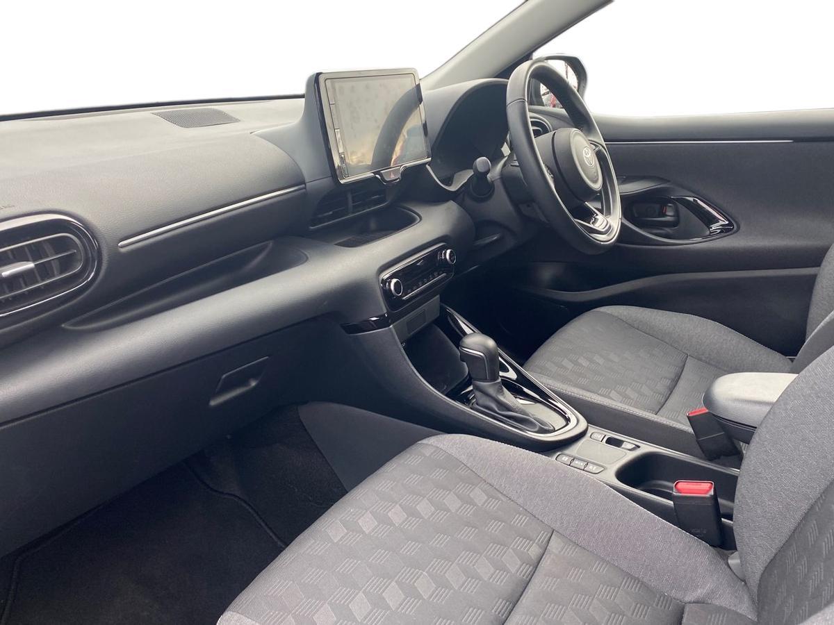 Used Toyota Yaris 2024 for sale - 77710767: Photo 7