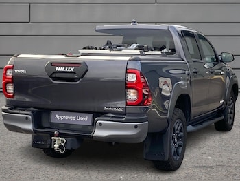 Used Toyota Hilux 2025 for sale - 77177459: Photo