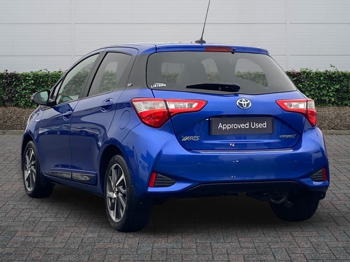 Used Toyota Yaris 2020 for sale - 77030931: Photo 2