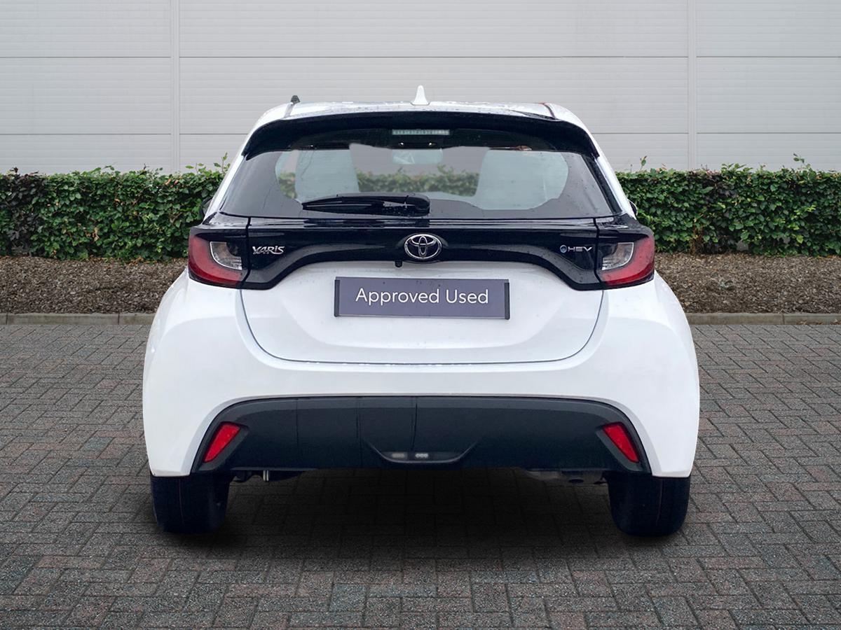 Used Toyota Yaris 2024 for sale - 77539467: Photo 4