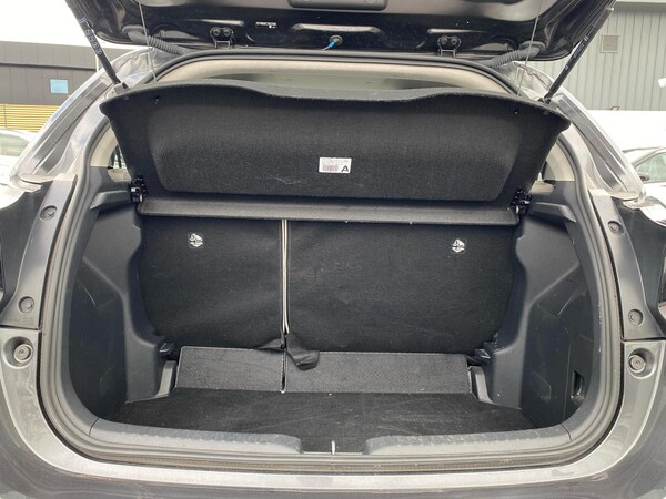 Used Toyota Yaris 2024 for sale - 76111167: Photo 14
