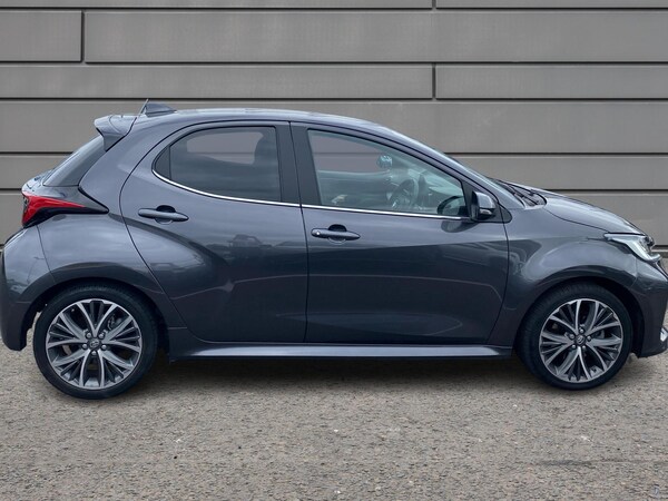 Used Toyota Yaris 2024 for sale - 76111167: Photo 16