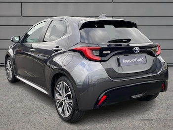 Used Toyota Yaris 2024 for sale - 76111167: Photo 4
