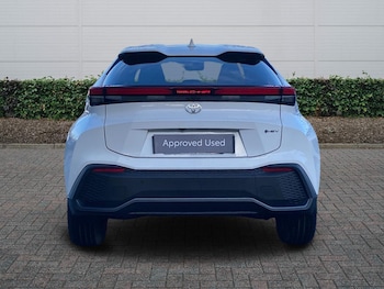 Used Toyota C-HR 2024 for sale - 76671015: Photo