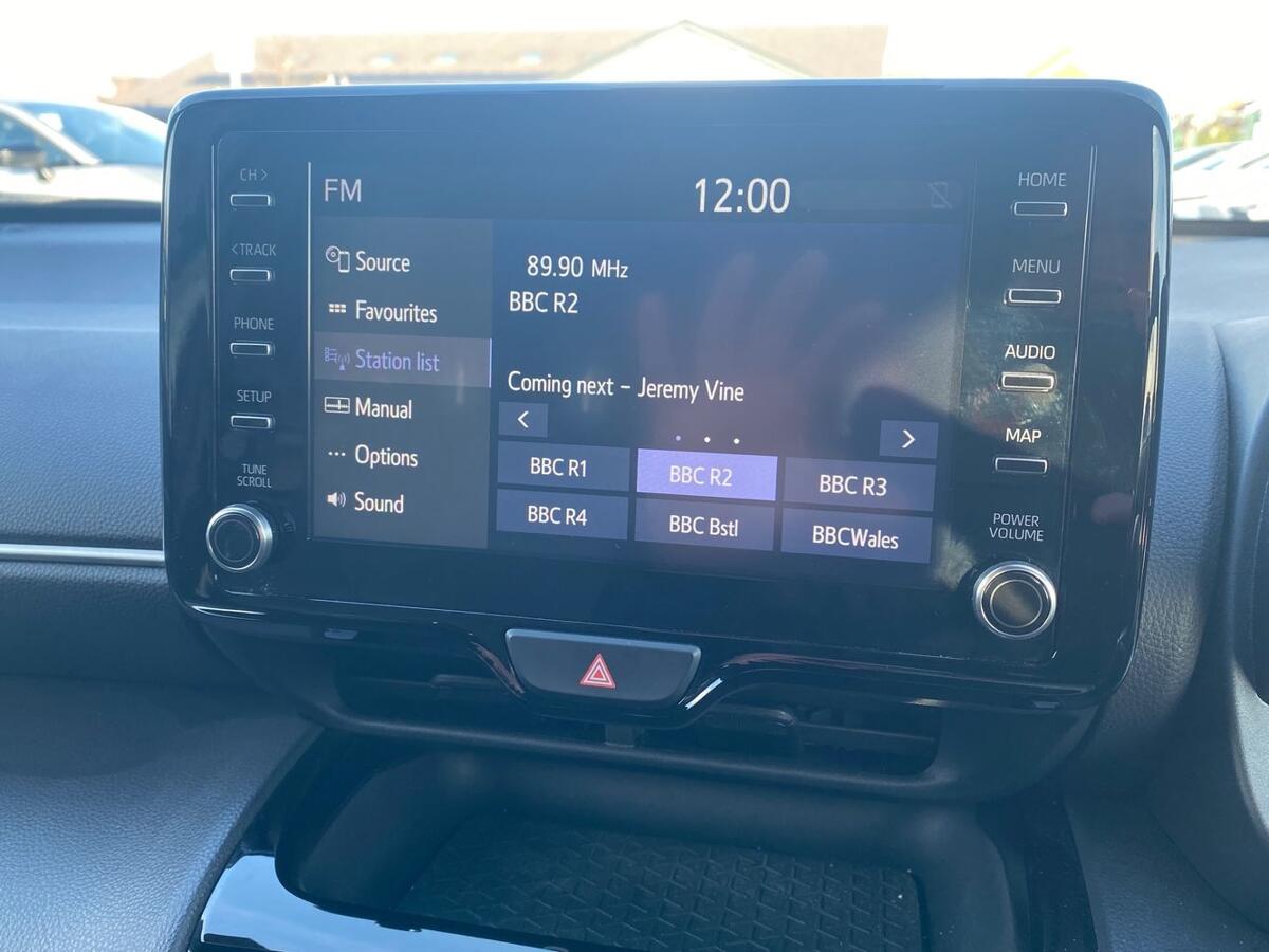 Used Toyota Yaris Cross 2023 for sale - 77176975: Photo 11