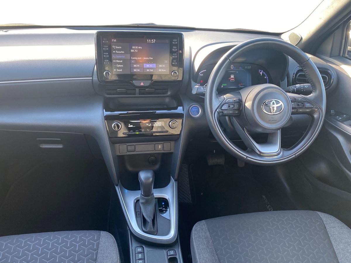 Used Toyota Yaris Cross 2023 for sale - 77176975: Photo 8