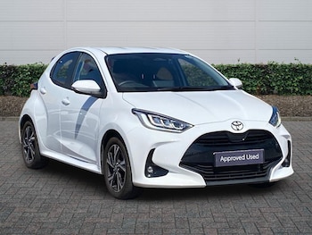 Used Toyota Yaris 2025 for sale - 79035054: Photo