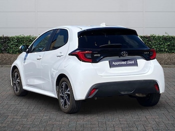 Used Toyota Yaris 2025 for sale - 79035054: Photo