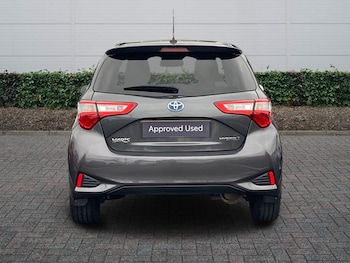 Used Toyota Yaris 2020 for sale - 77307080: Photo