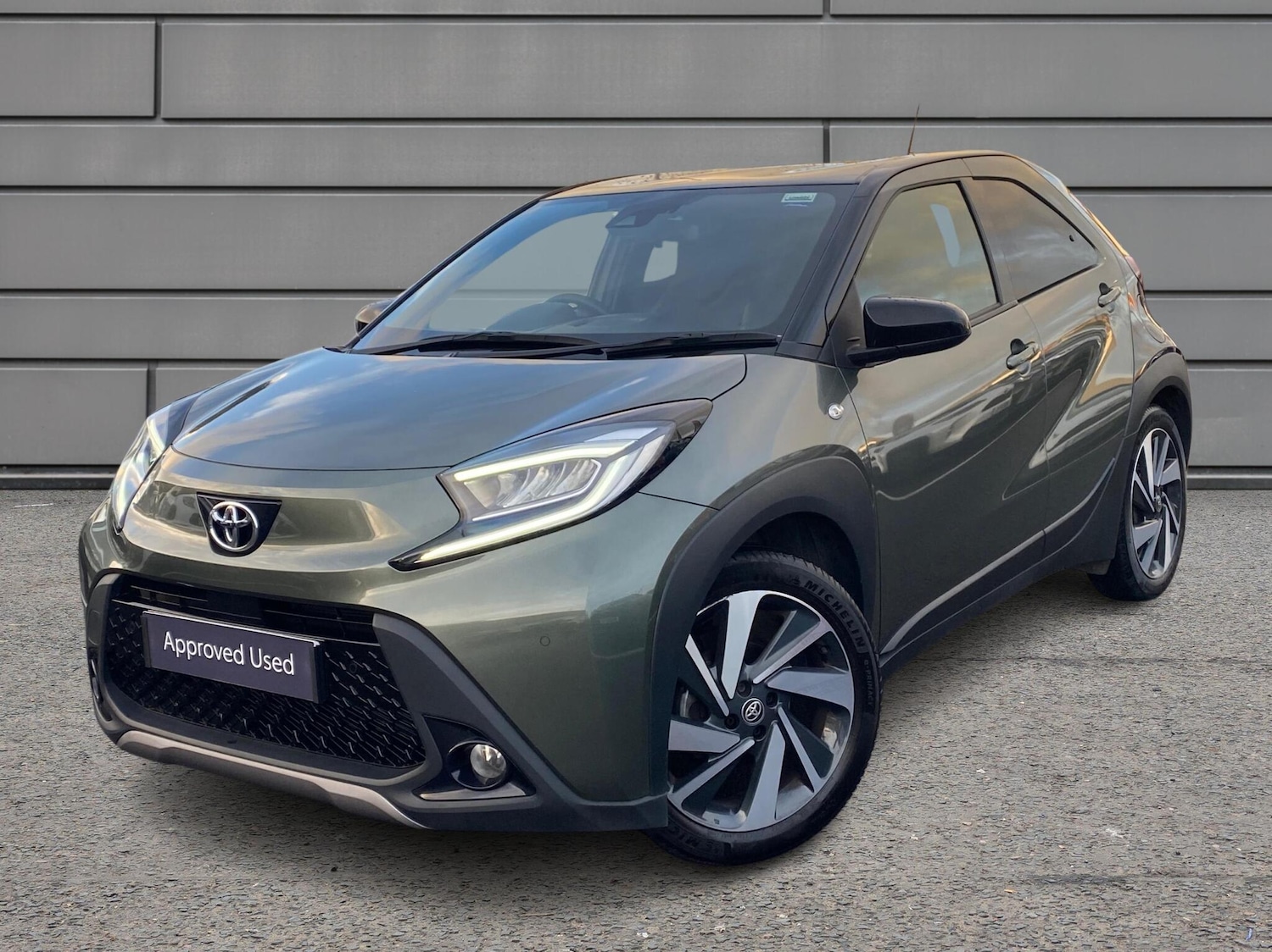 Used Toyota Aygo X 2023 for sale - 76400328: Photo 3