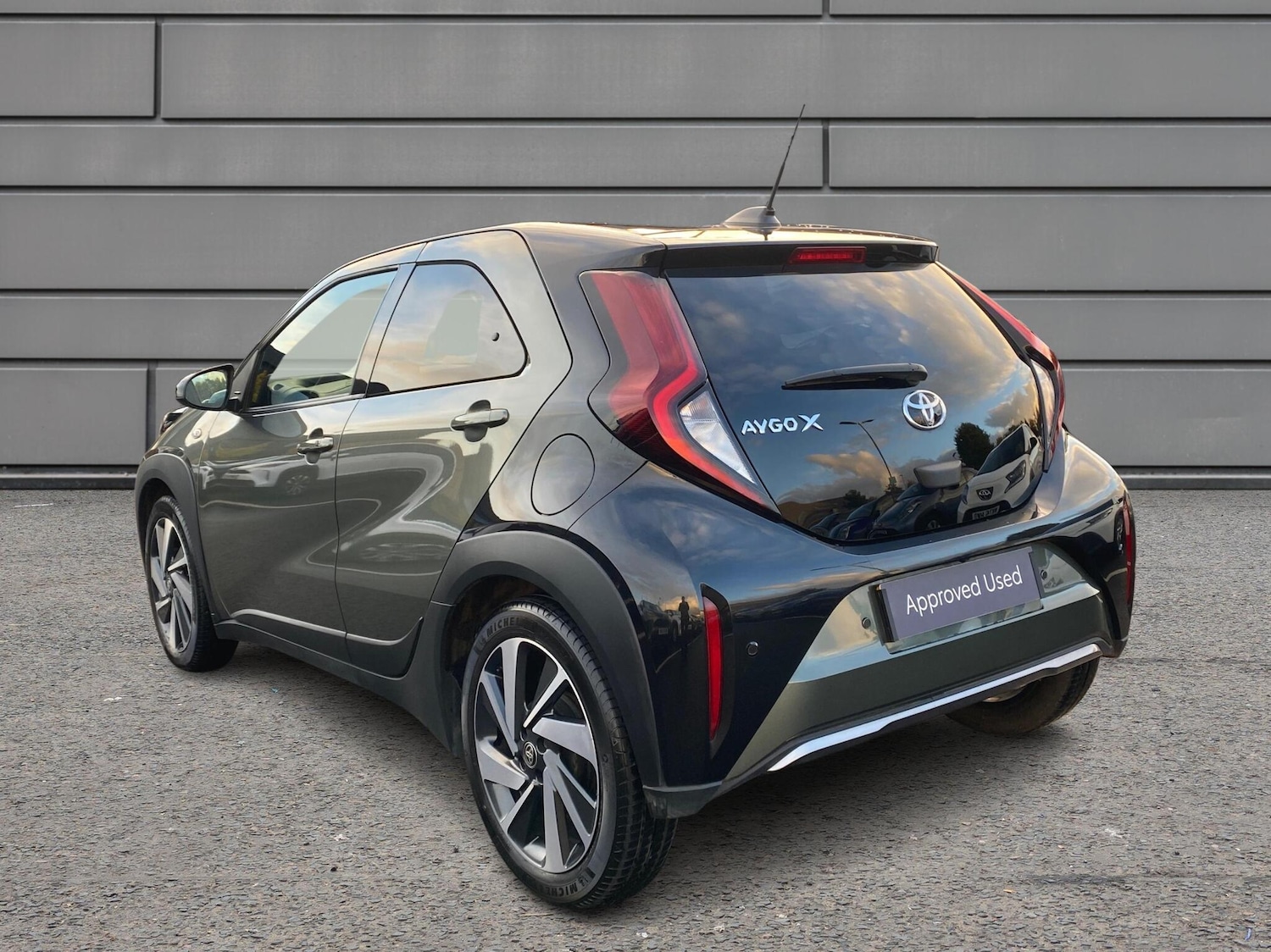 Used Toyota Aygo X 2023 for sale - 76400328: Photo 4