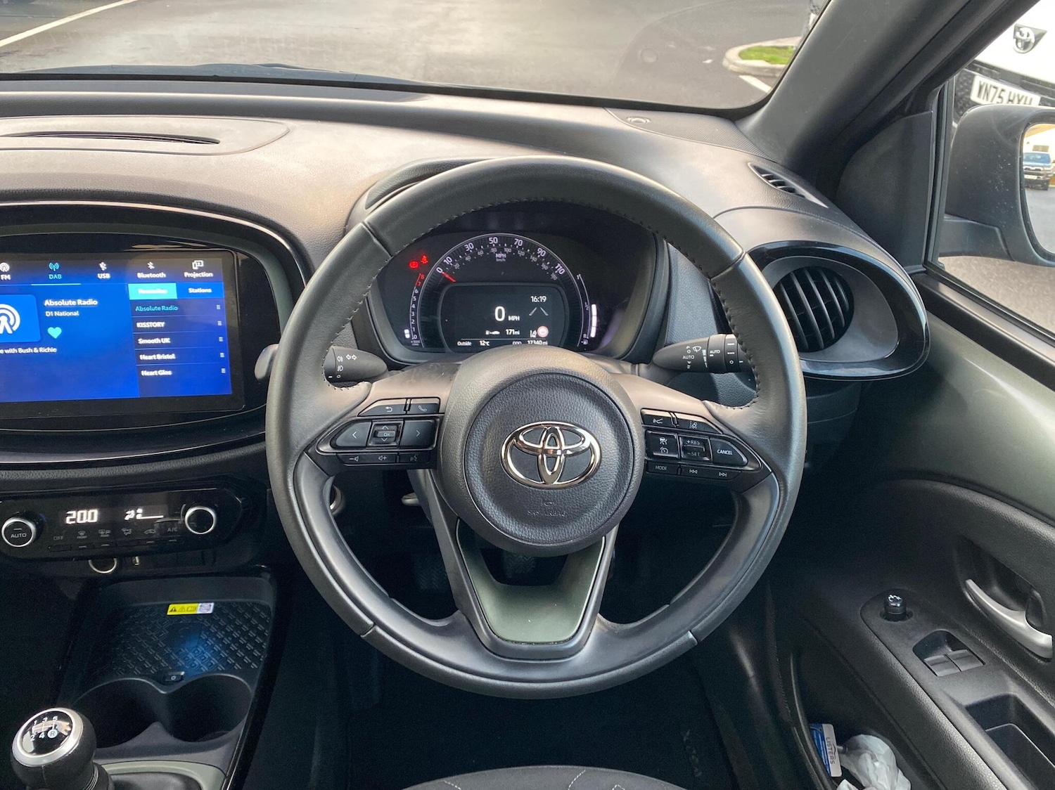 Used Toyota Aygo X 2023 for sale - 76400328: Photo 6