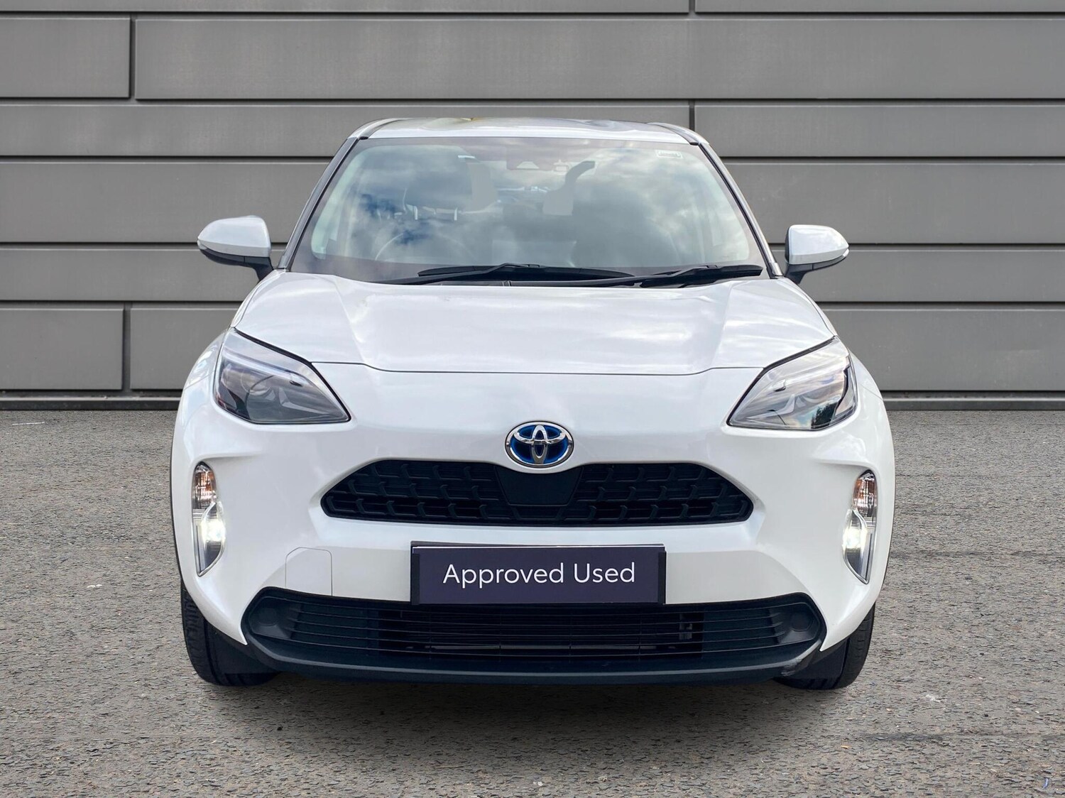 Used Toyota Yaris Cross 2023 for sale - 76111220: Photo 15