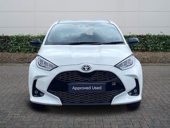 Used Toyota Yaris 2023 for sale - 79350313: Photo