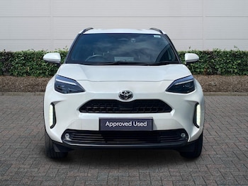 Used Toyota Yaris 2024 for sale - 79077249: Photo
