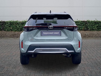 Used Toyota Yaris 2025 for sale - 77724936: Photo