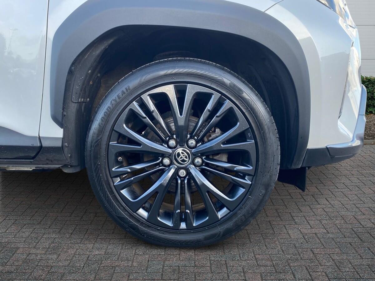 Used Toyota Yaris Cross 2021 for sale - 77840917: Photo 6