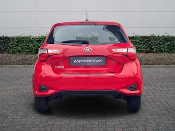 Used Toyota Yaris 2019 for sale - 79647056: Photo