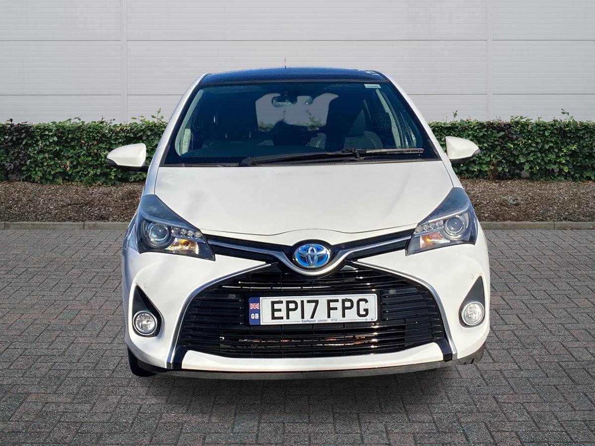 Used Toyota Yaris 2017 for sale - 76730727: Photo 3