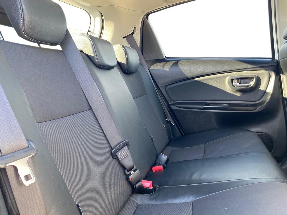 Used Toyota Yaris 2017 for sale - 76730727: Photo 9