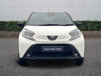 Used Toyota Aygo X 2025 for sale - 77176642: Photo