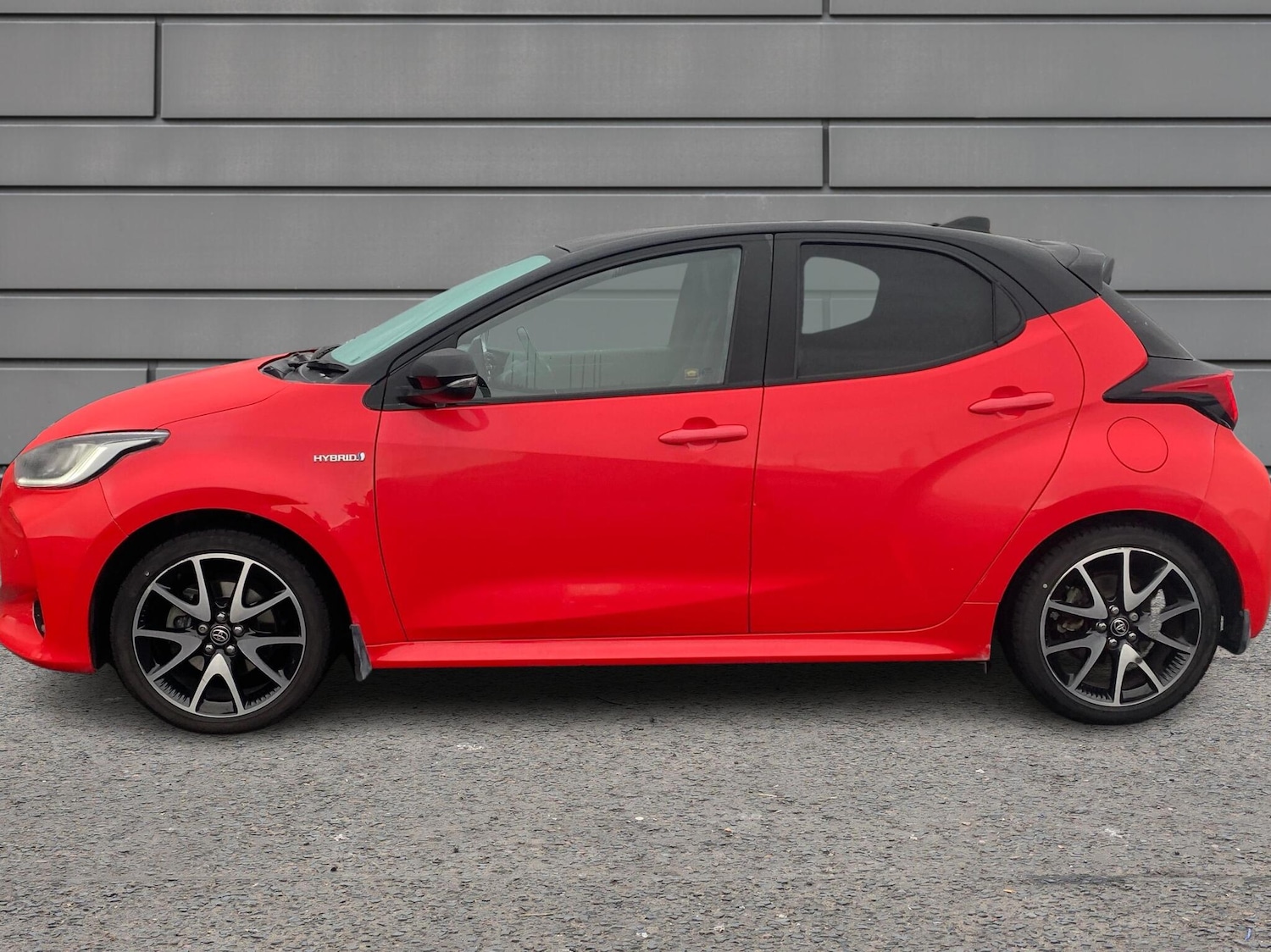 Used Toyota Yaris 2020 for sale - 76486602: Photo 17